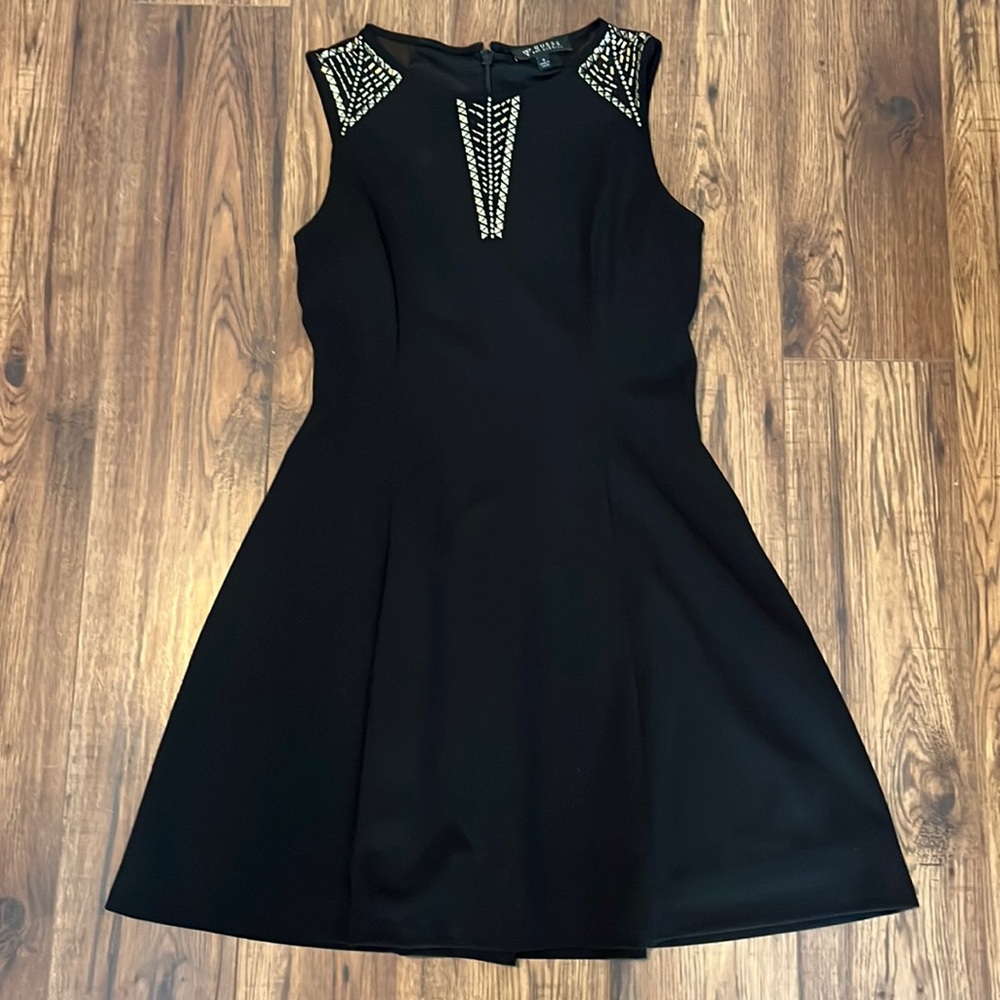 Black Guess dress